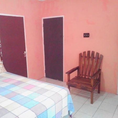 Port Antonio Residence Экстерьер фото